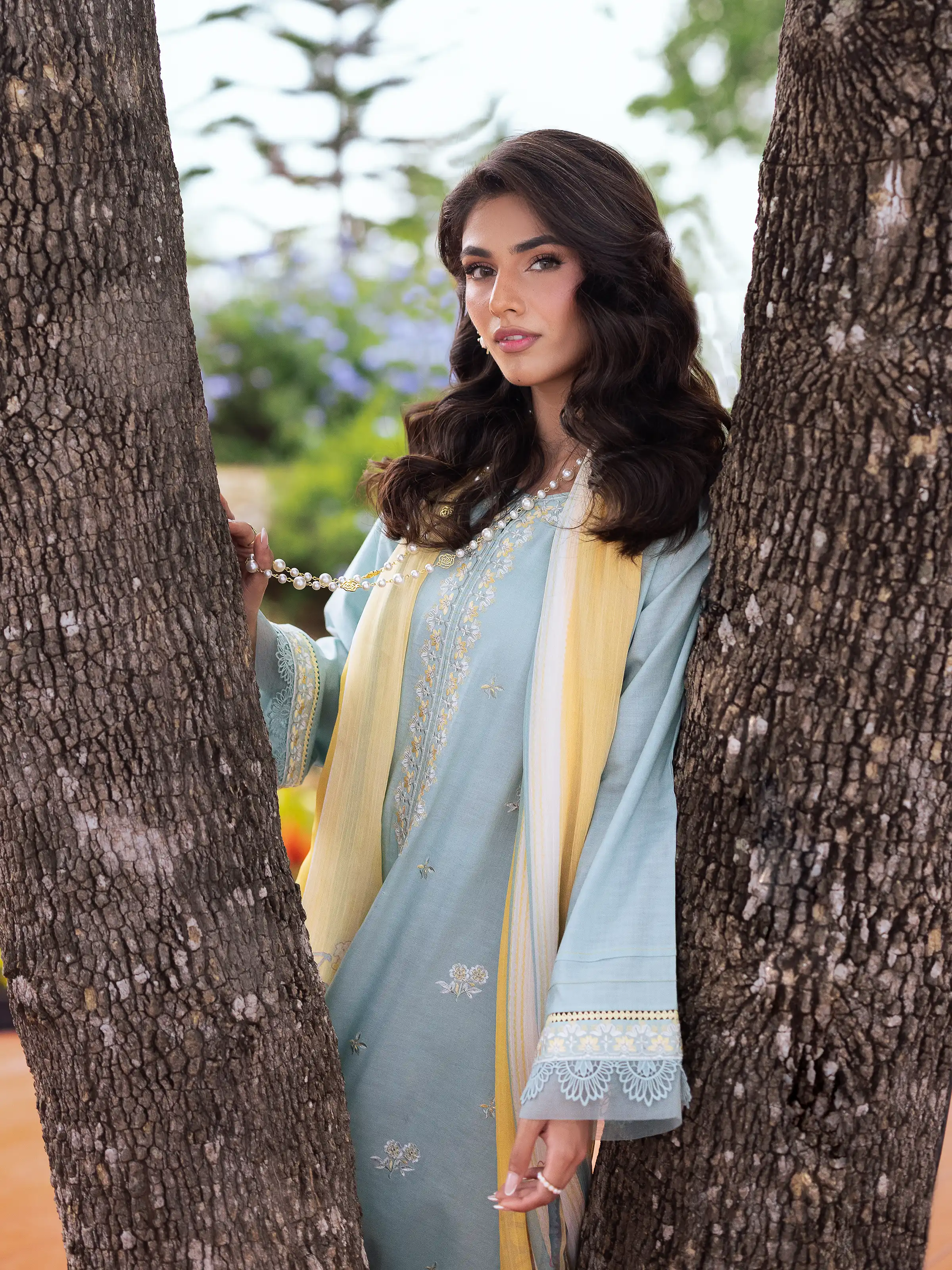 Embroidered Cambric Suit - EWU5V2-31034-3P - Image 4