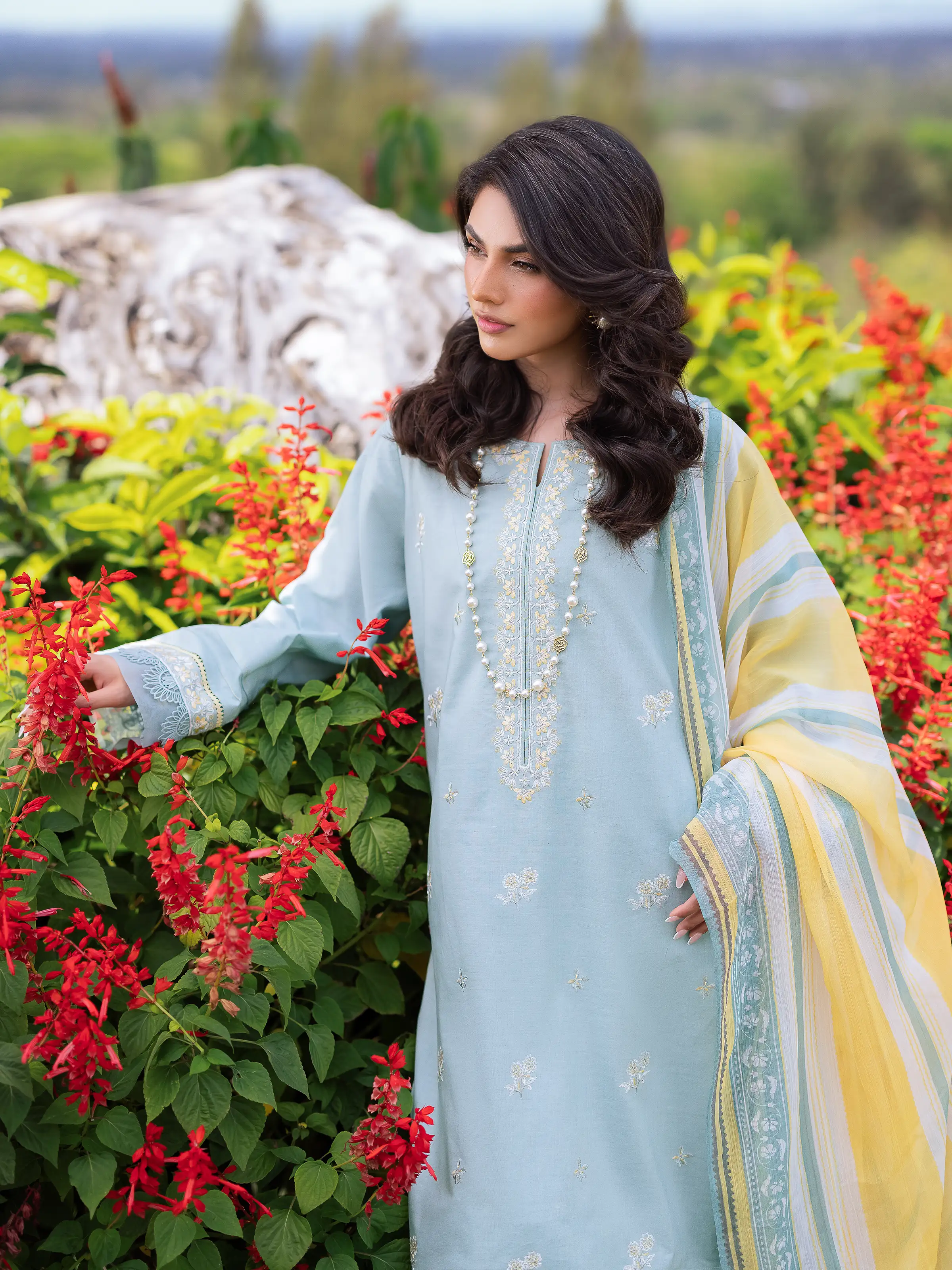 Embroidered Cambric Suit - EWU5V2-31034-3P - Image 5
