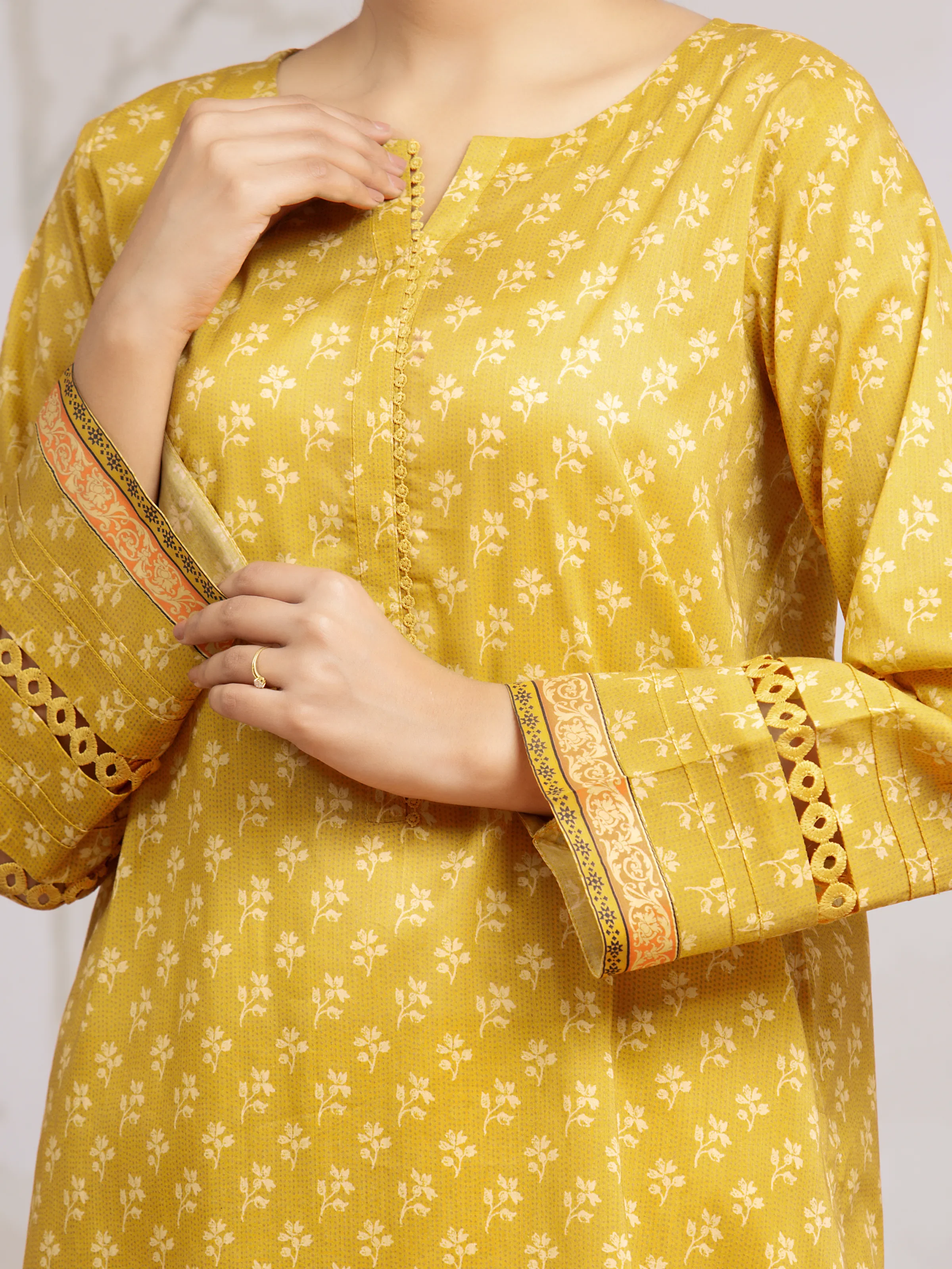 Printed Khaddar Shirt Trouser - EWU24A3-29586ST - Image 2
