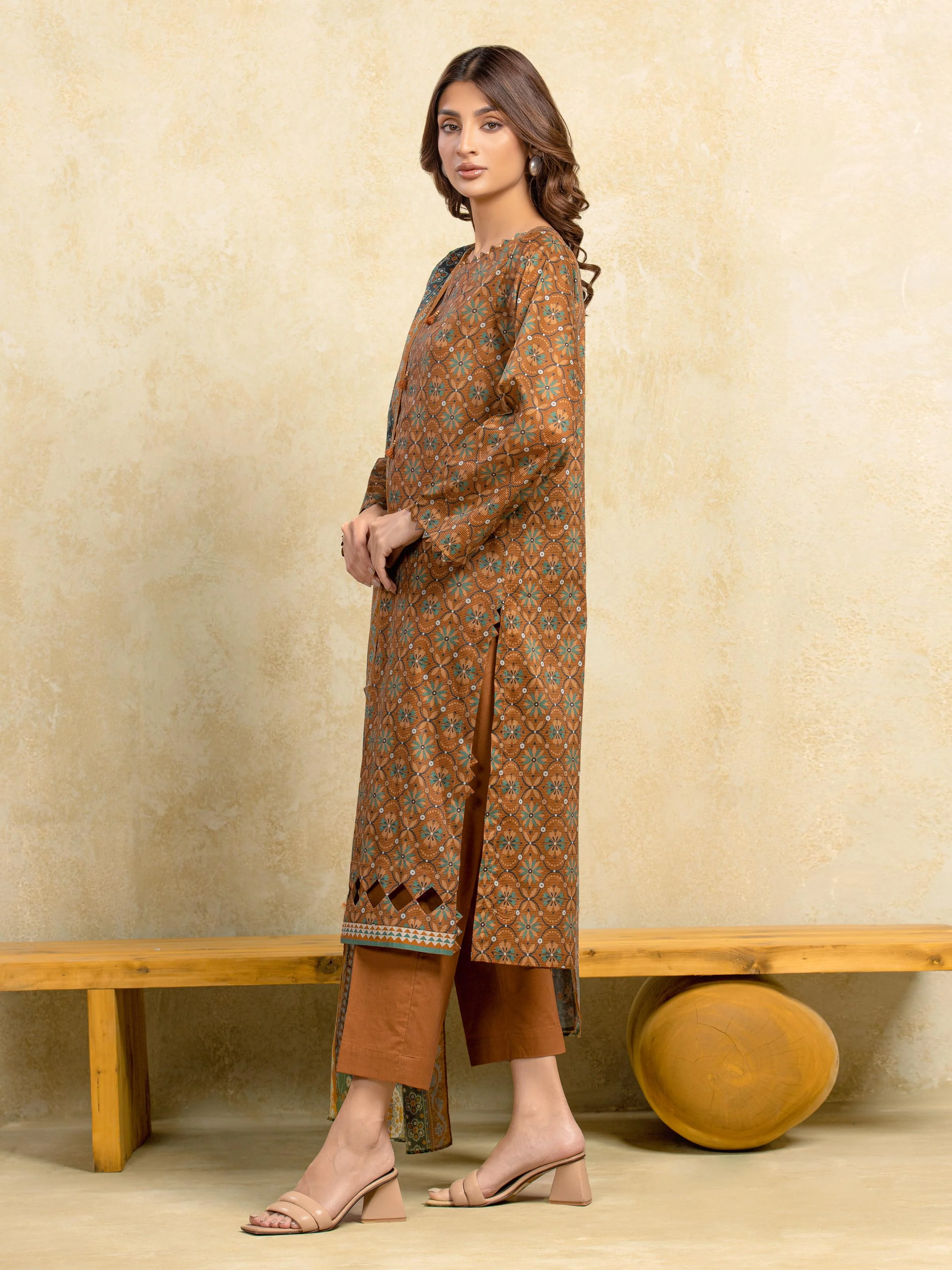 Printed Khaddar Suit - EWU5A3-35988-3P - Image 5