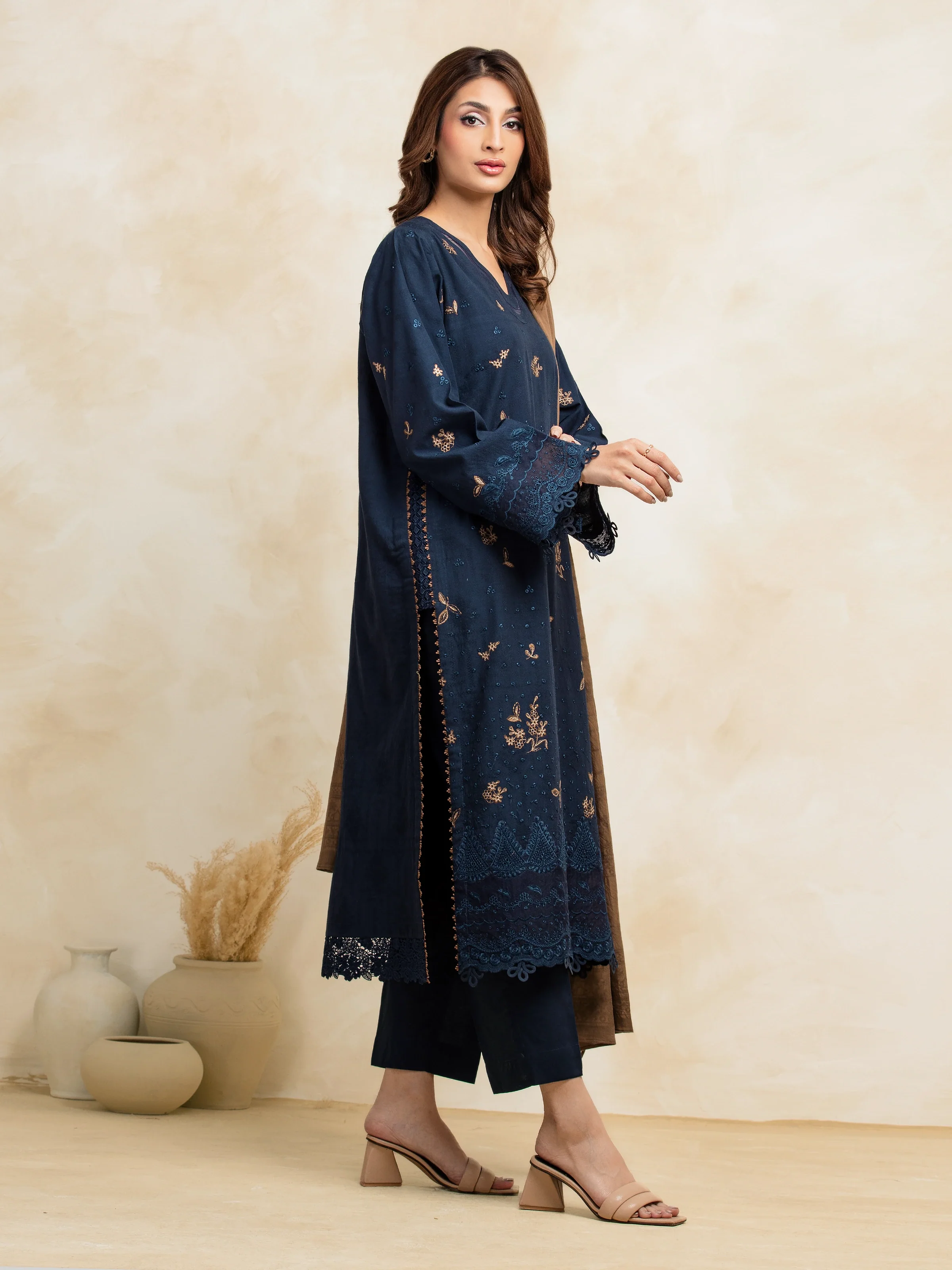 Embroidered Jacquard Suit - EWU5V3-31151-3P - Image 3
