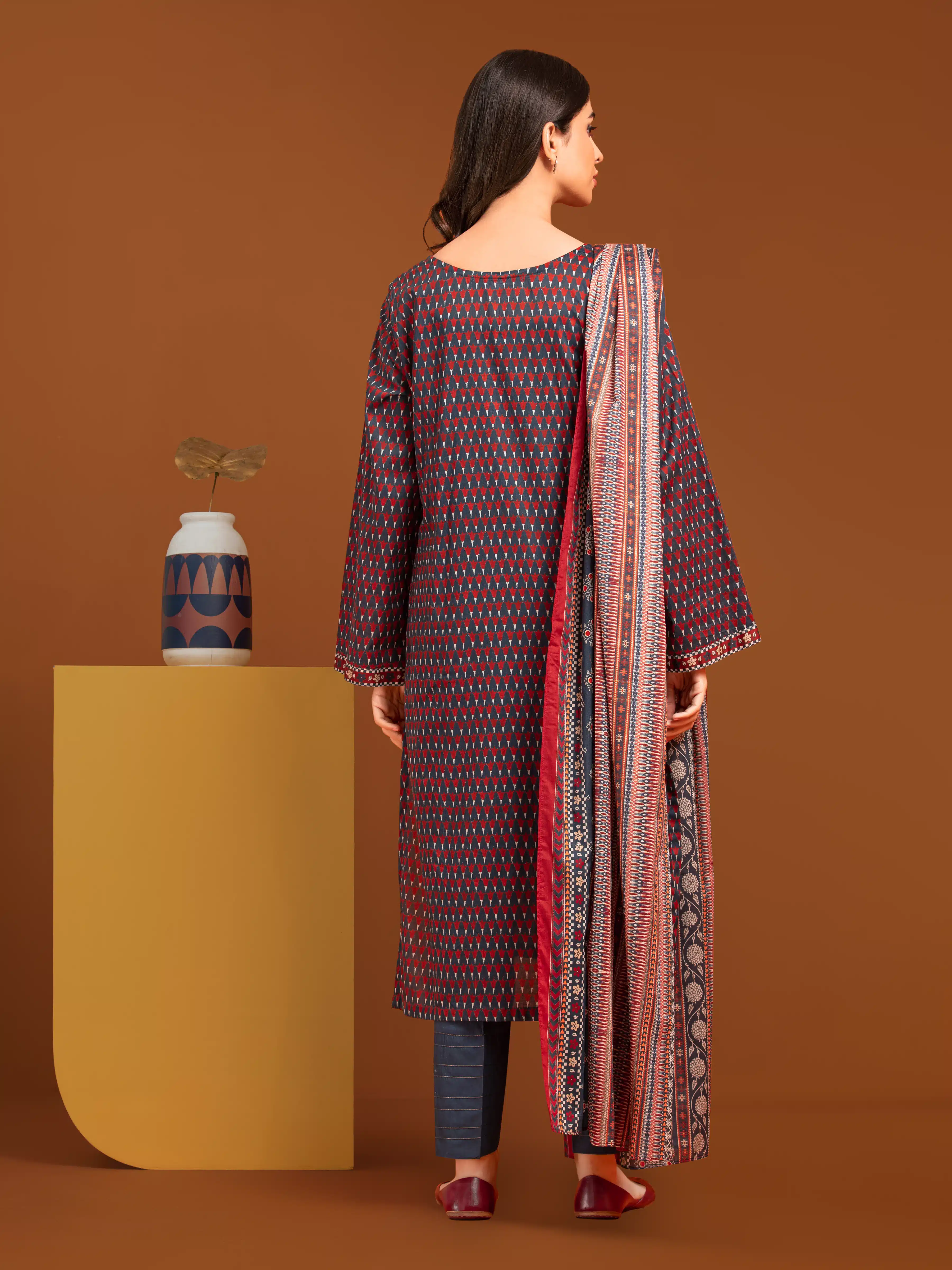 Printed Khaddar Suit - EWU24A3-27084-3P - Image 2