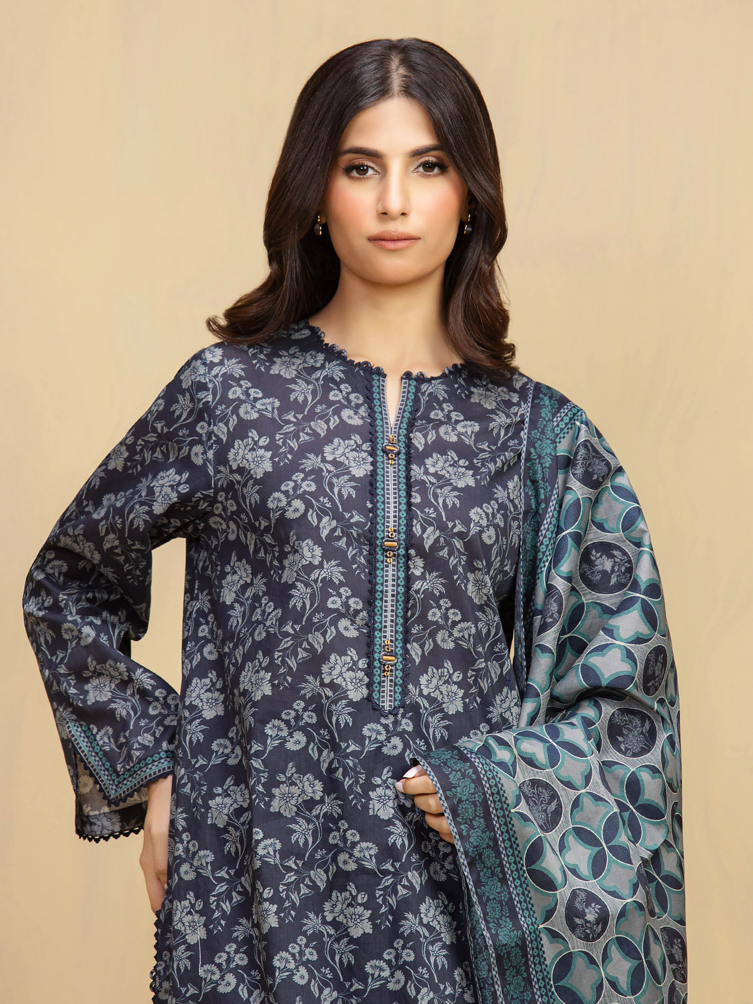 Printed Khaddar Suit - EWU5A3-36124-3P - Image 2