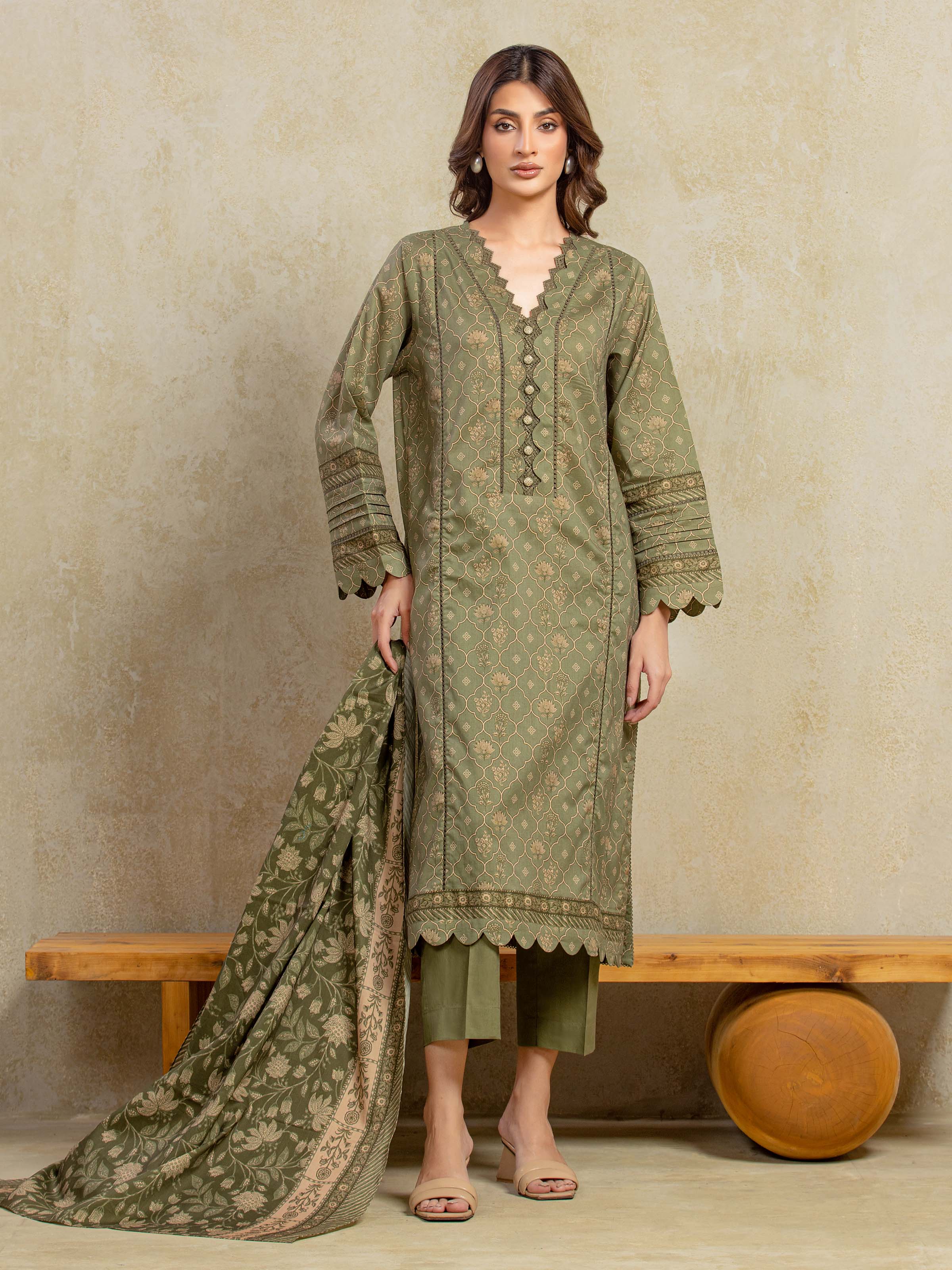 Printed Khaddar Suit - EWU5A3-35916-3P