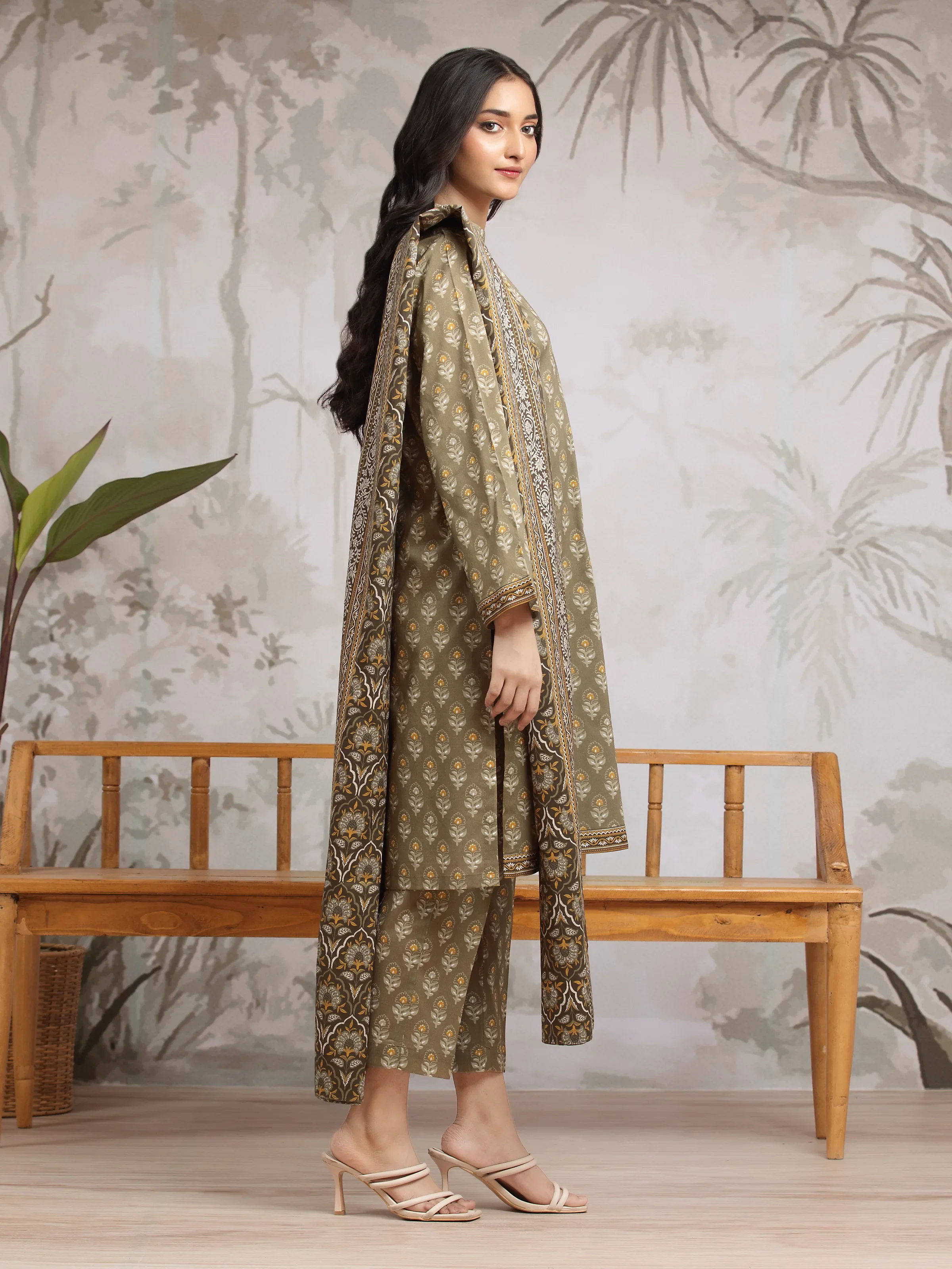 Printed Khaddar Suit - EWU24A3-29608-3P - Image 2