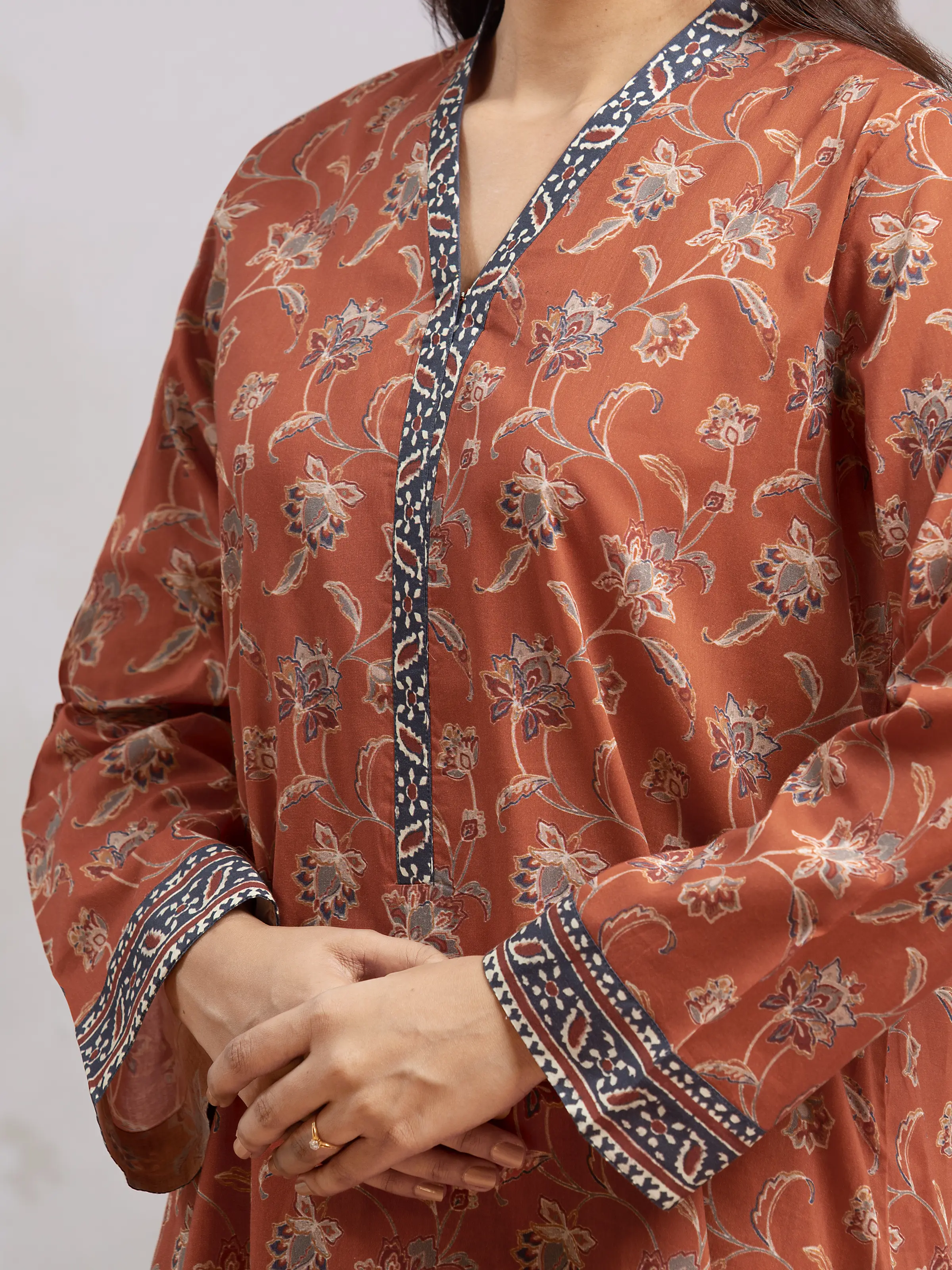 Printed Khaddar Suit - EWU24A3-29619-3P - Image 4