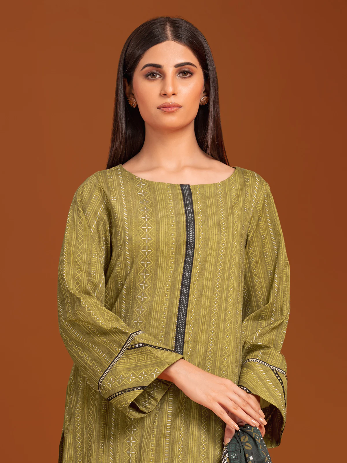 Printed Khaddar Shirt - EWU23A3-27170S - Image 2