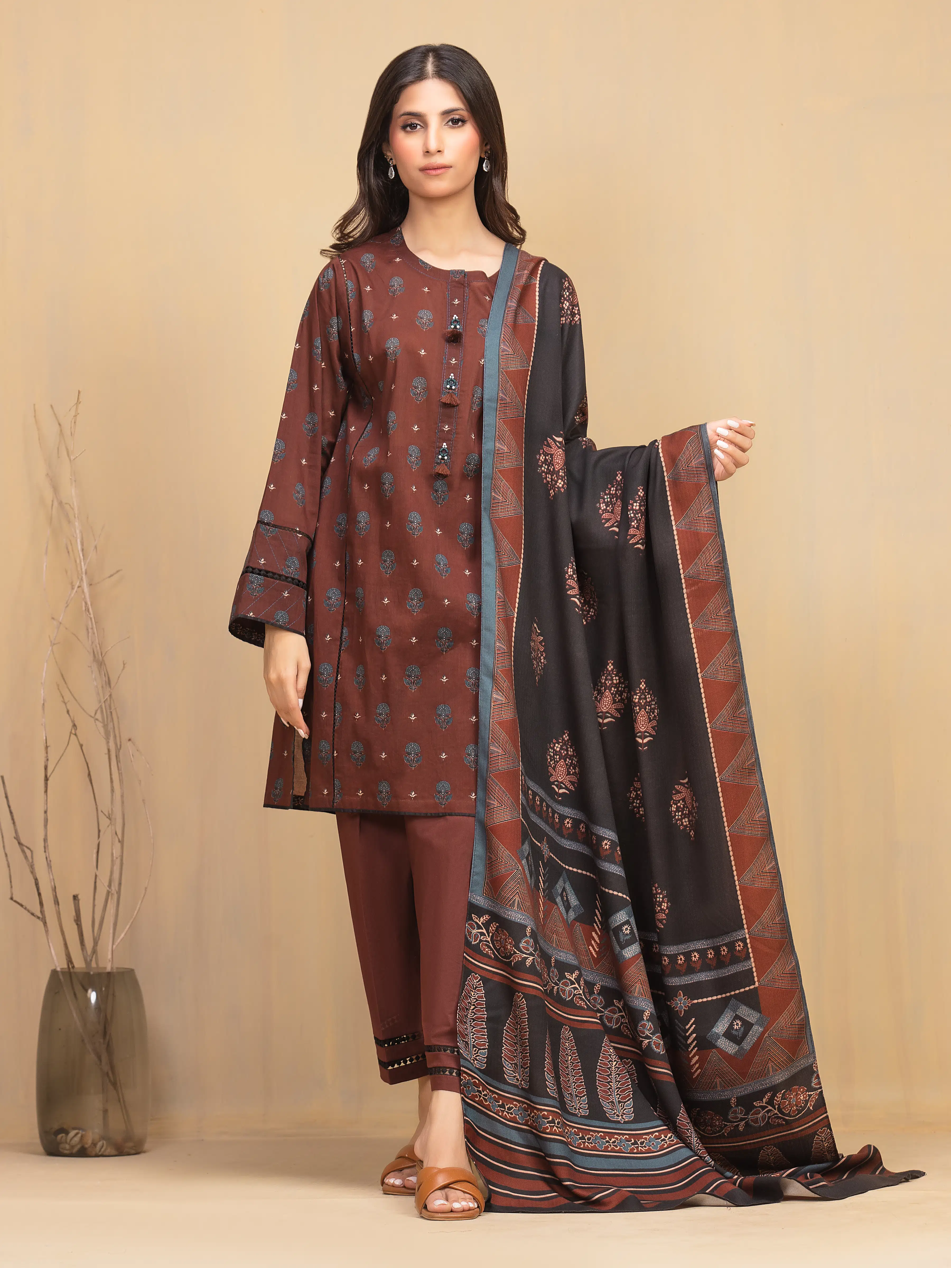 Printed Khaddar Shirt - EWU5M3-020S