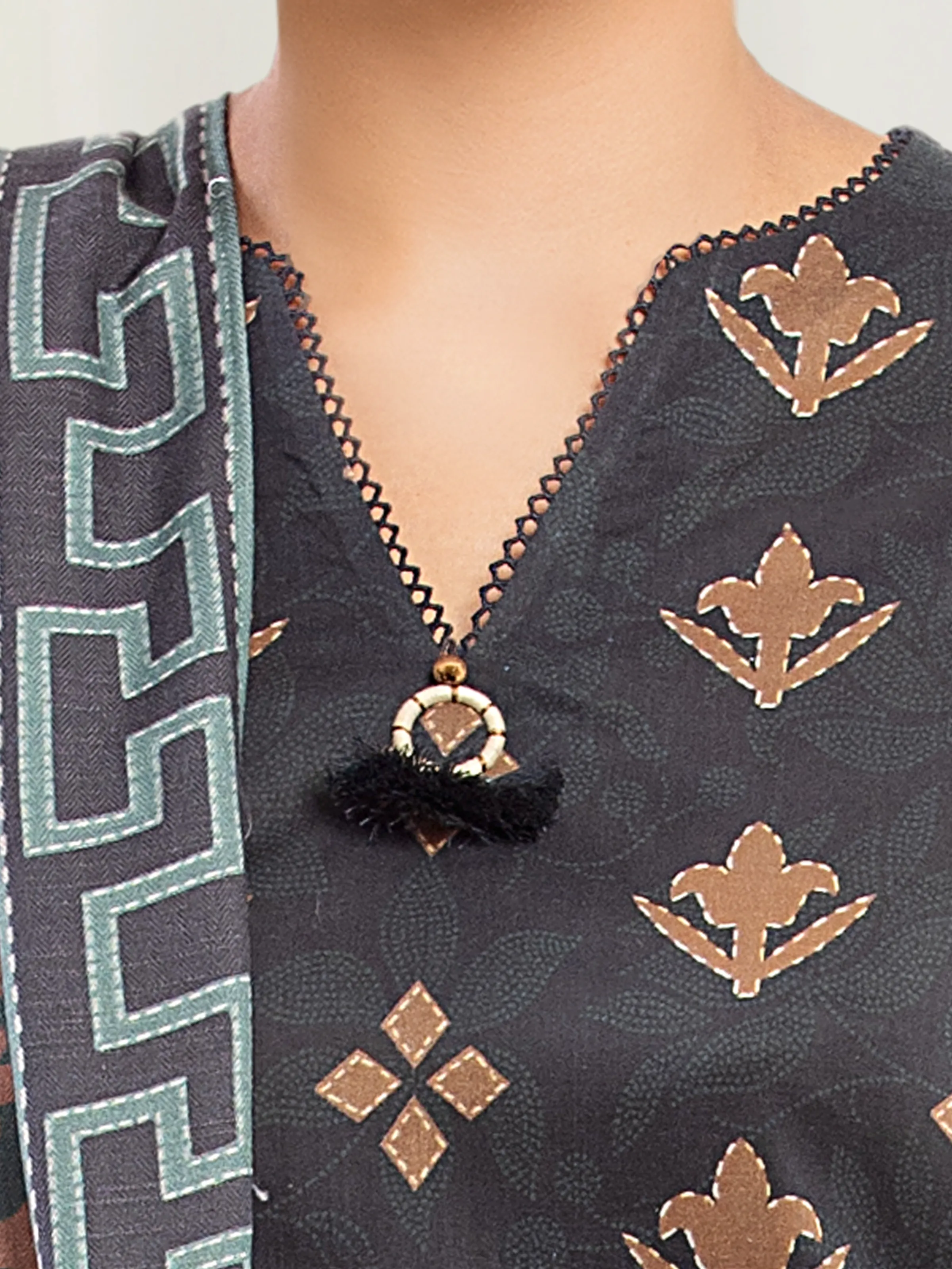 Printed Khaddar Shirt Trouser - EWU5M3-035ST - Image 3