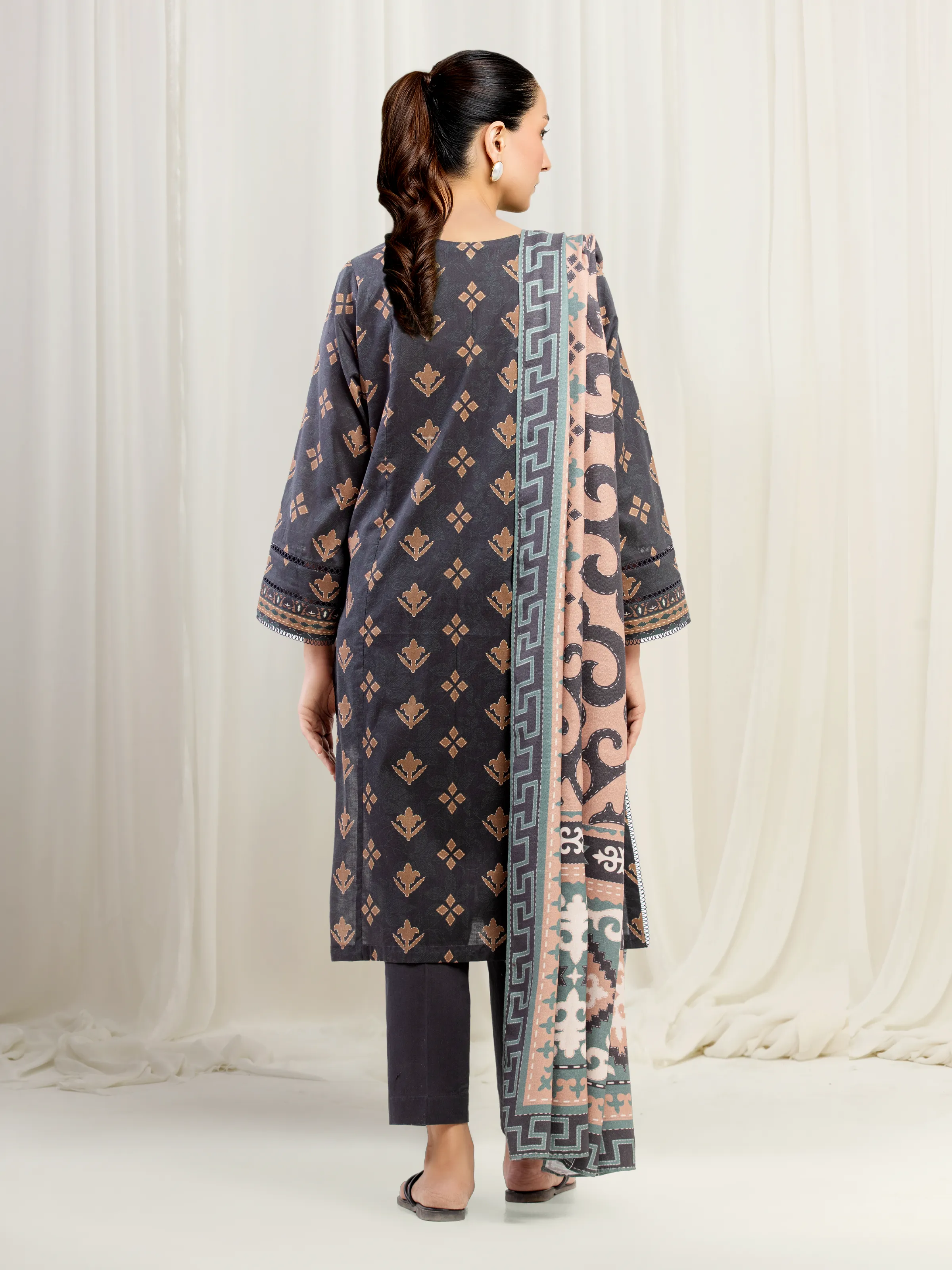 Printed Khaddar Shirt Trouser - EWU5M3-035ST - Image 4