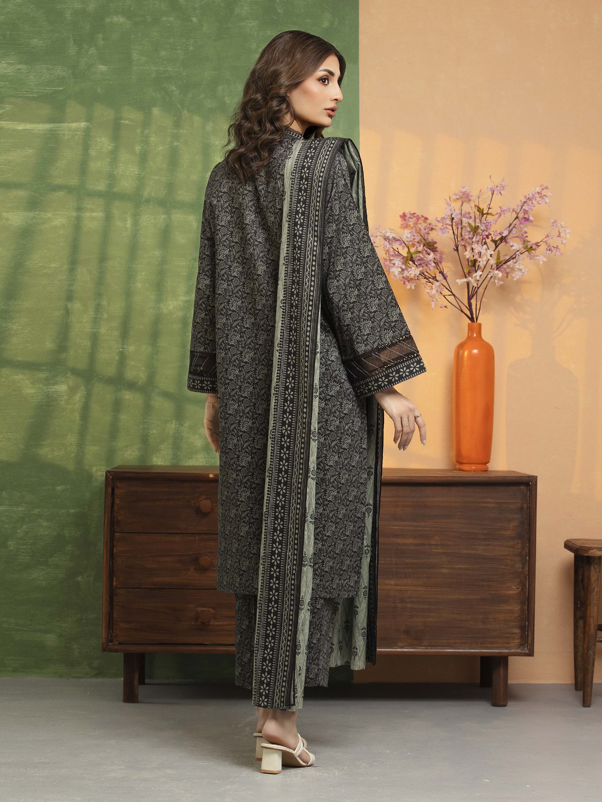 Printed Khaddar Suit - EWU5A3-36112-3P - Image 6