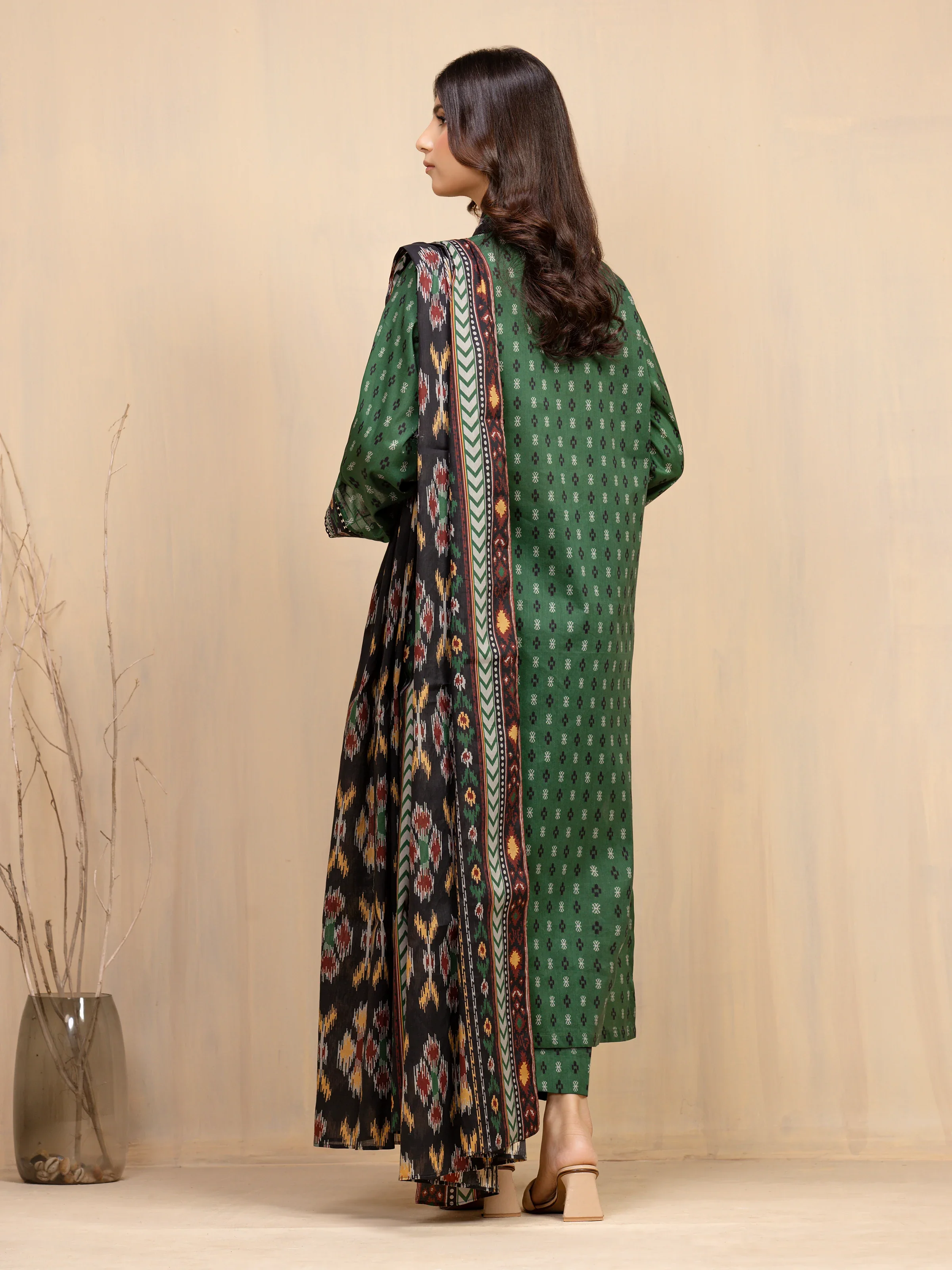 Printed Khaddar Suit - EWU5A3-36123-3P - Image 5