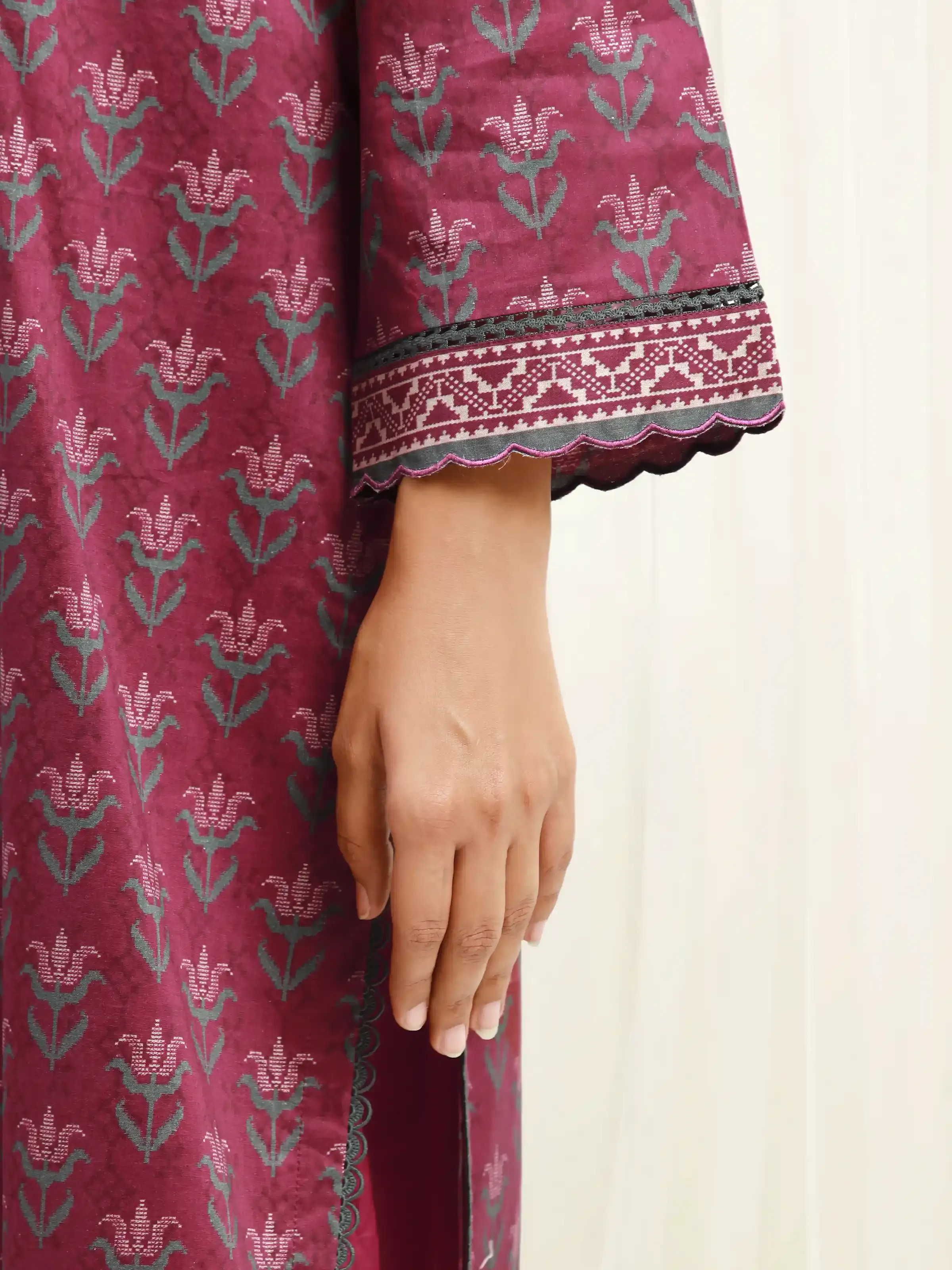 Printed Khaddar Shirt Trouser - EWU5M3-022ST - Image 3