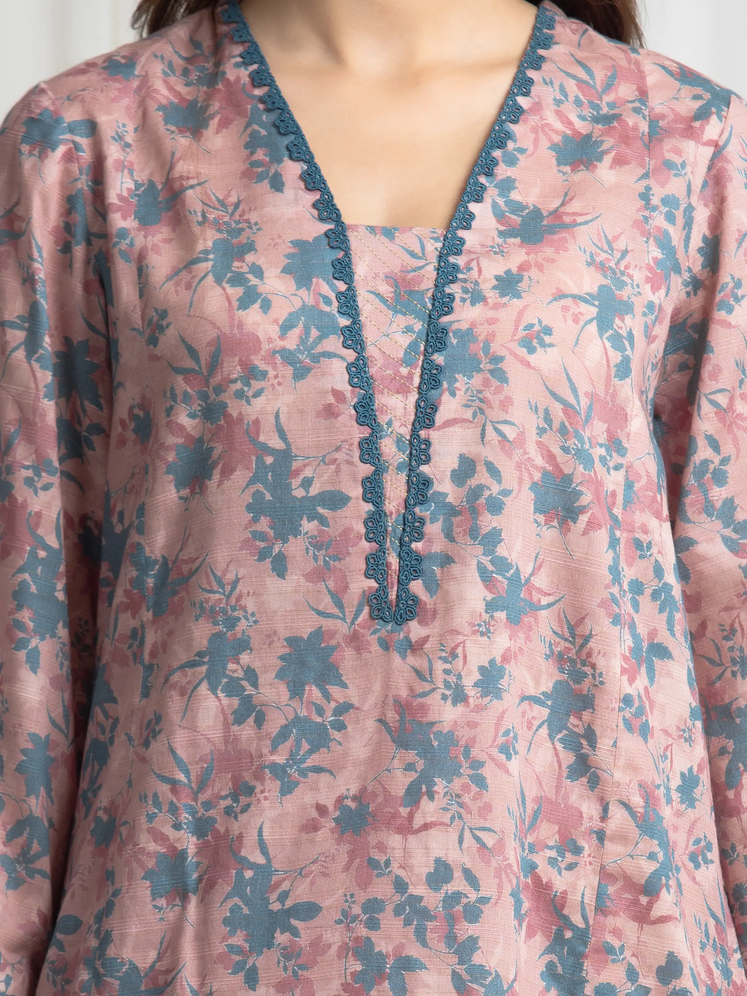 Printed Zari Lawn Suit - EWU6M6-101-3P - Image 4