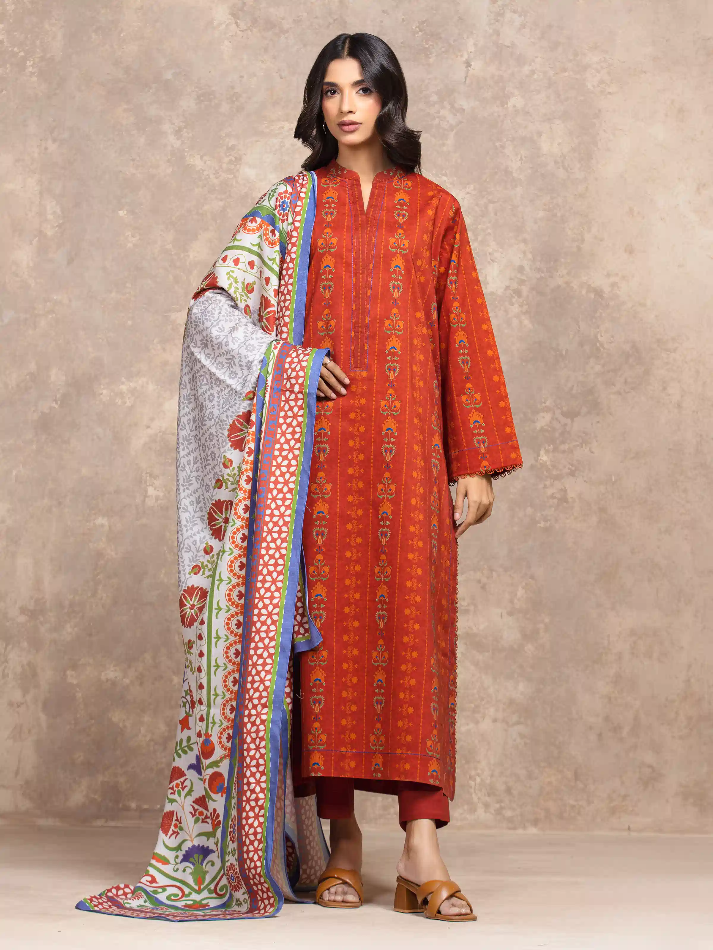 Printed Khaddar Suit - EWU5M3-036-3P