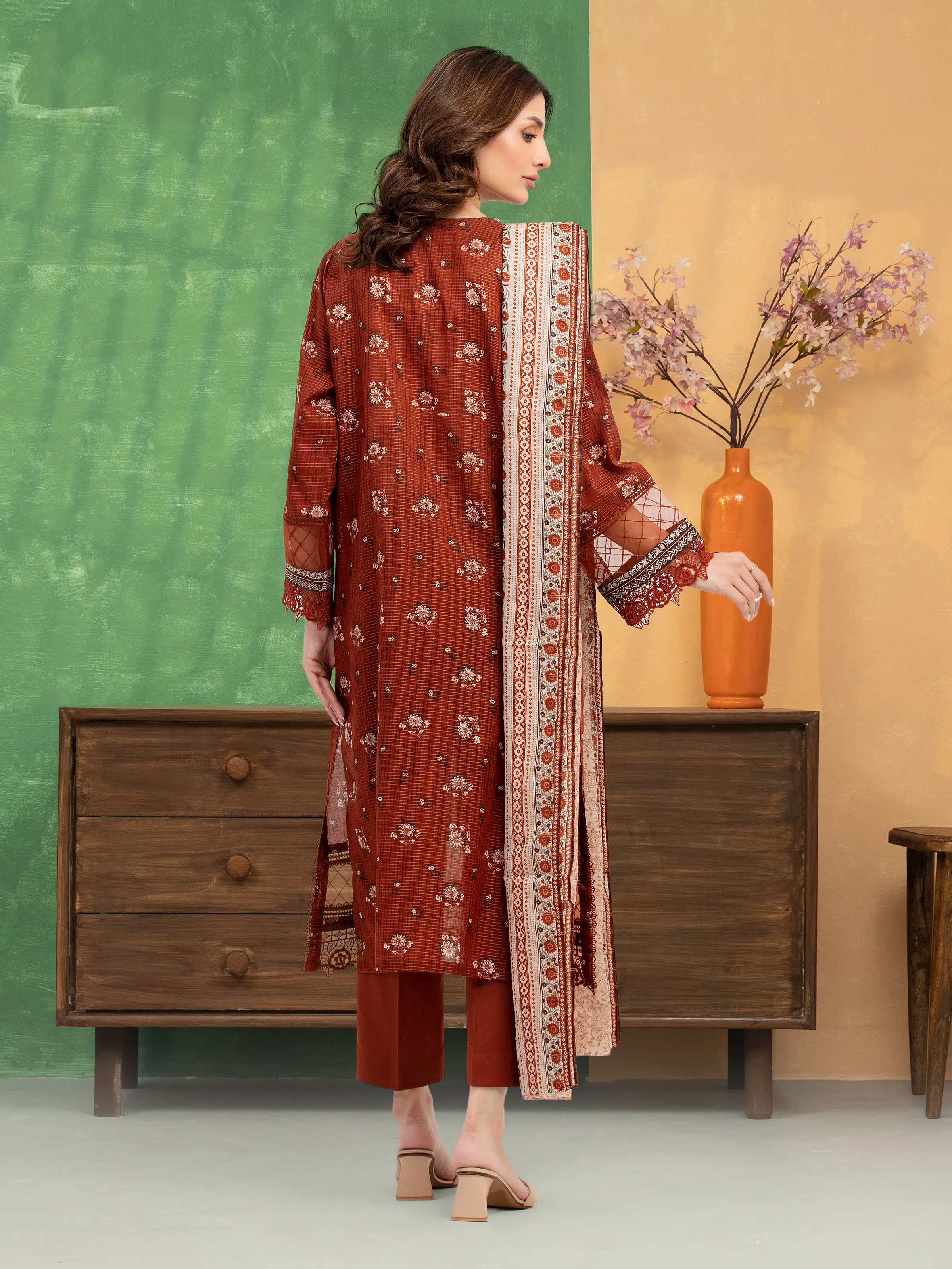 Printed Zari Lawn Suit - EWU5M6-025-3P - Image 4