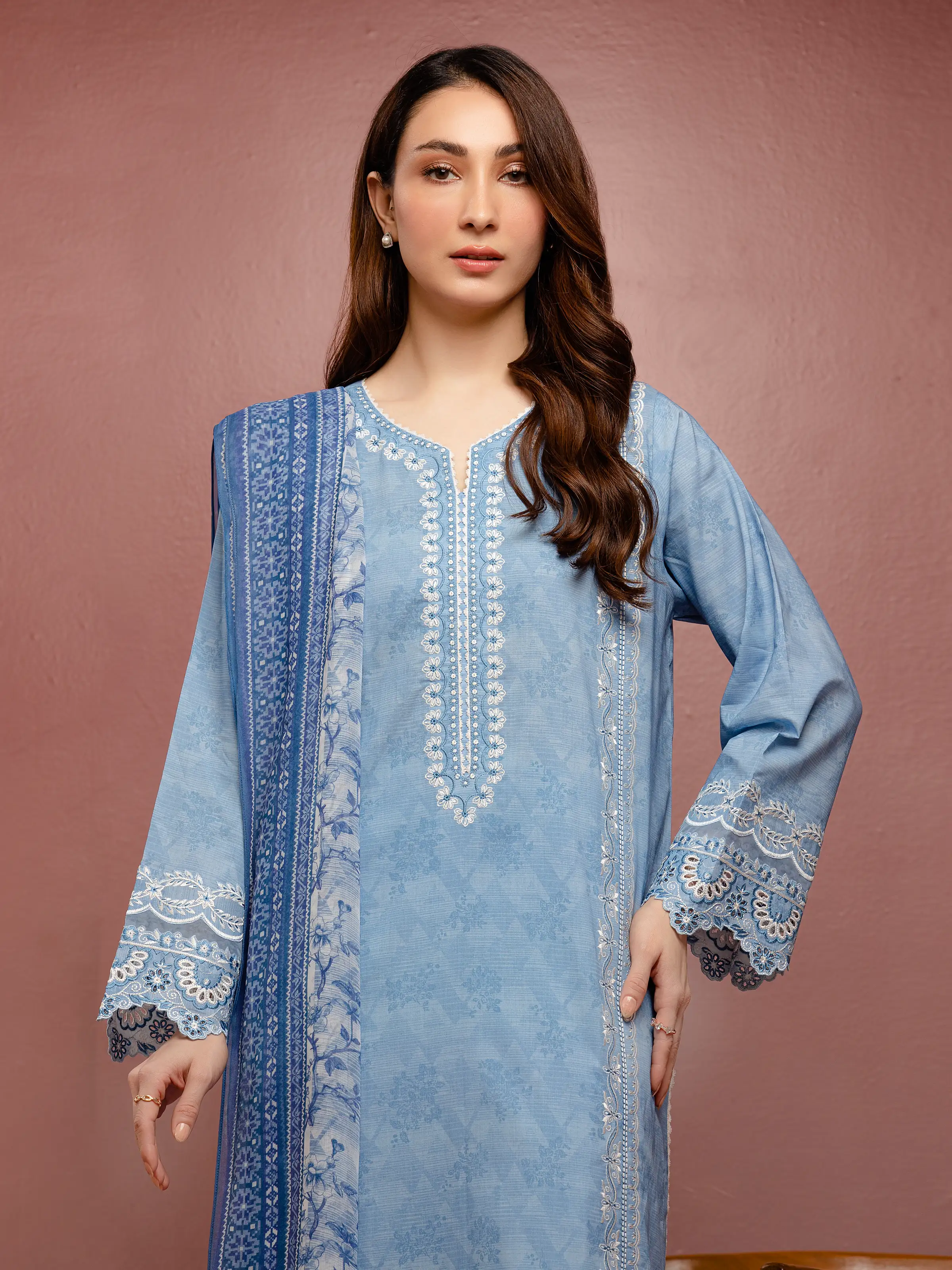 Embroidered Cambric Suit - EWU5V2-31049-3P - Image 3
