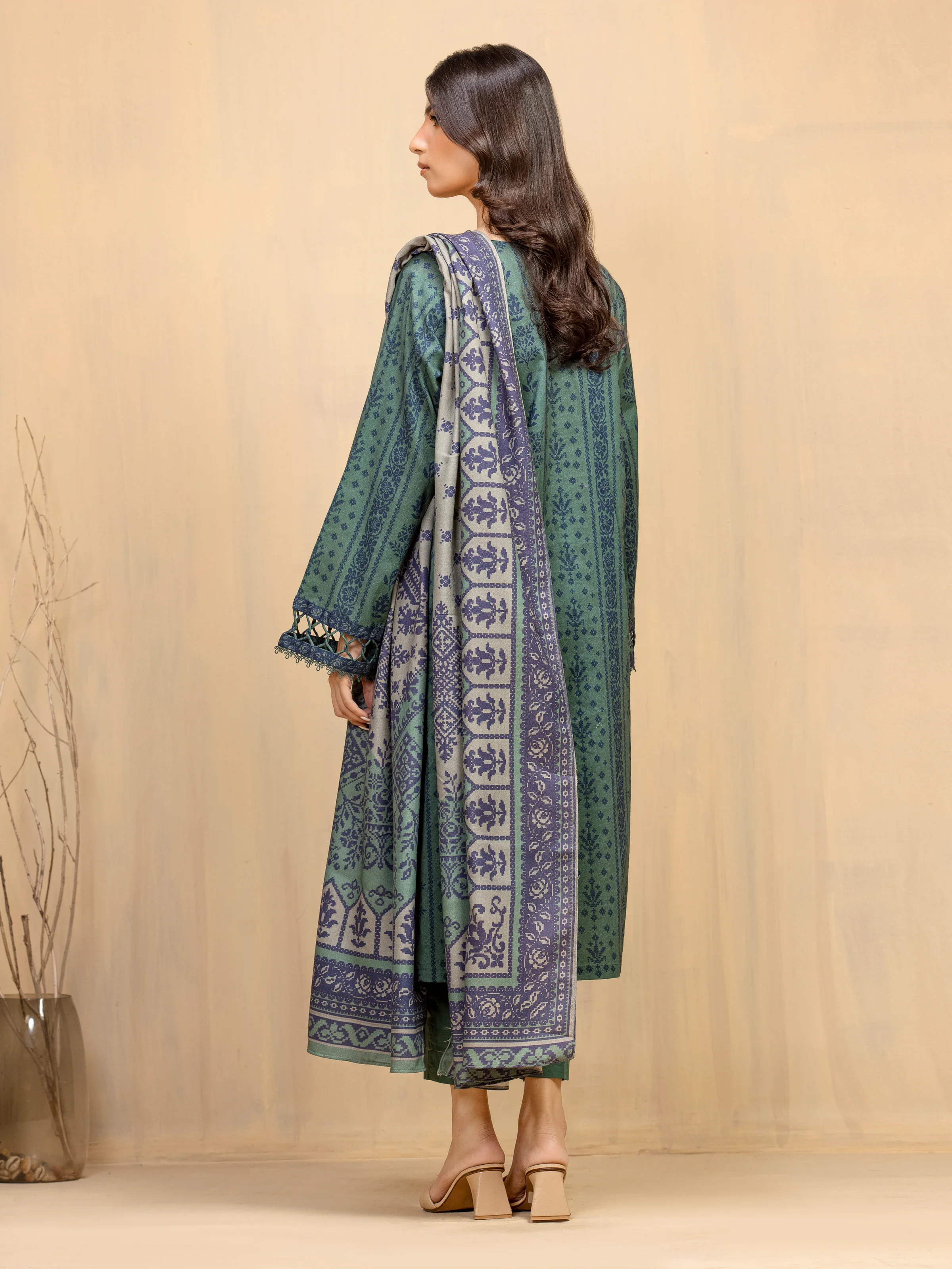 Printed Khaddar Suit - EWU5M3-015-3P - Image 6