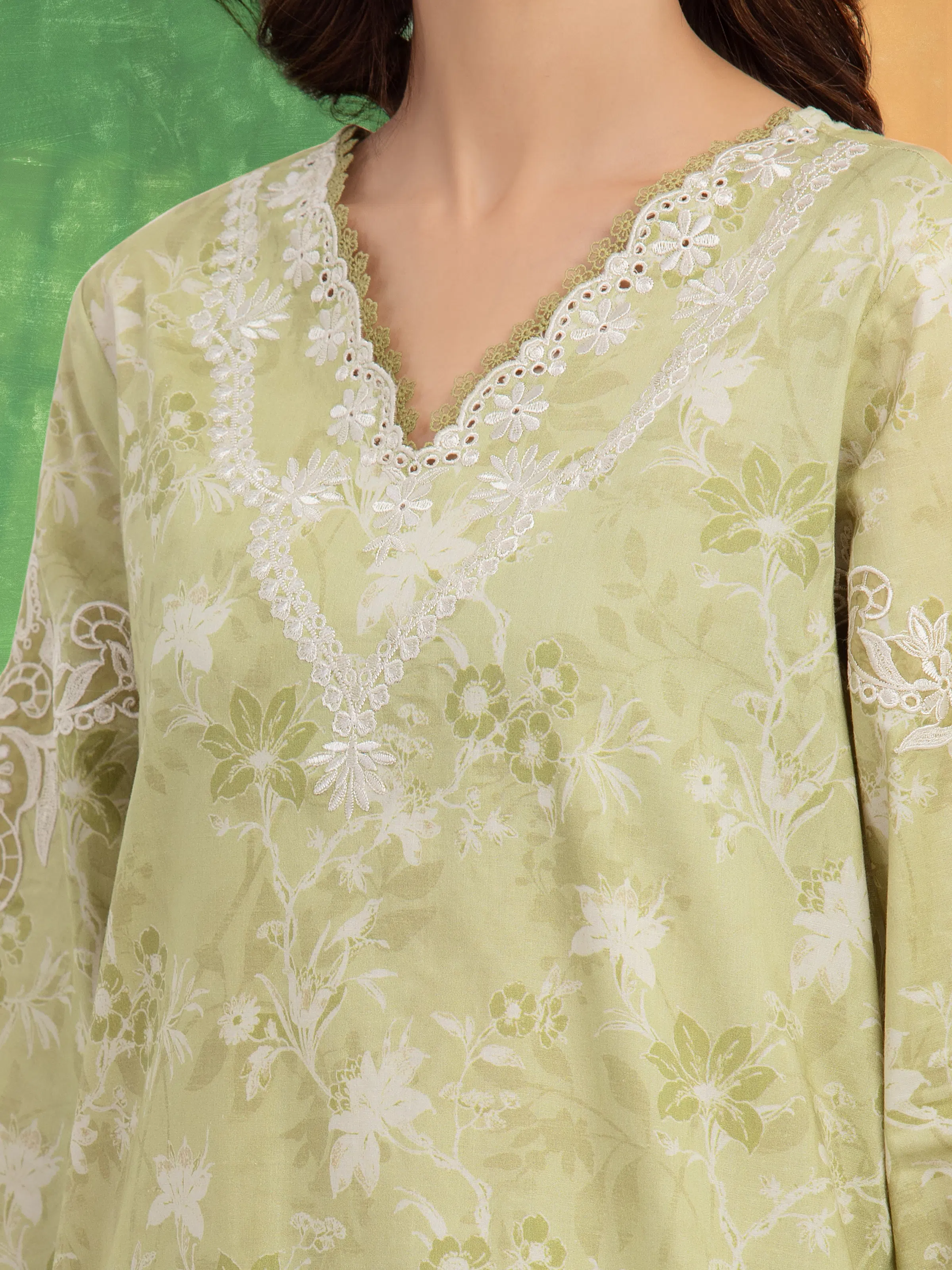 Embroidered Lawn Suit - EWU5V1-31430-3P - Image 4