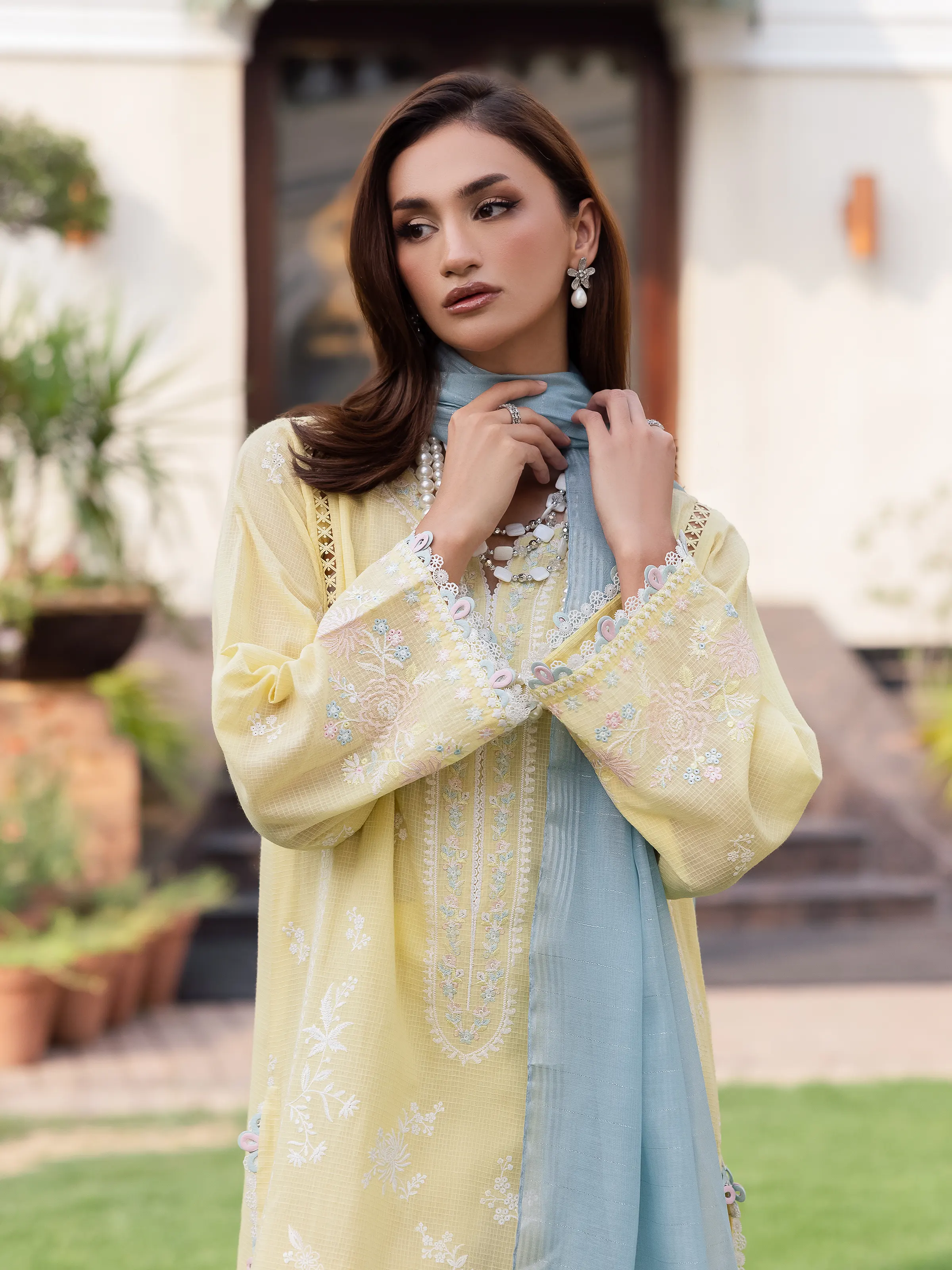 Embroidered Lawn Suit - EWU5V1-31246-3P - Image 2