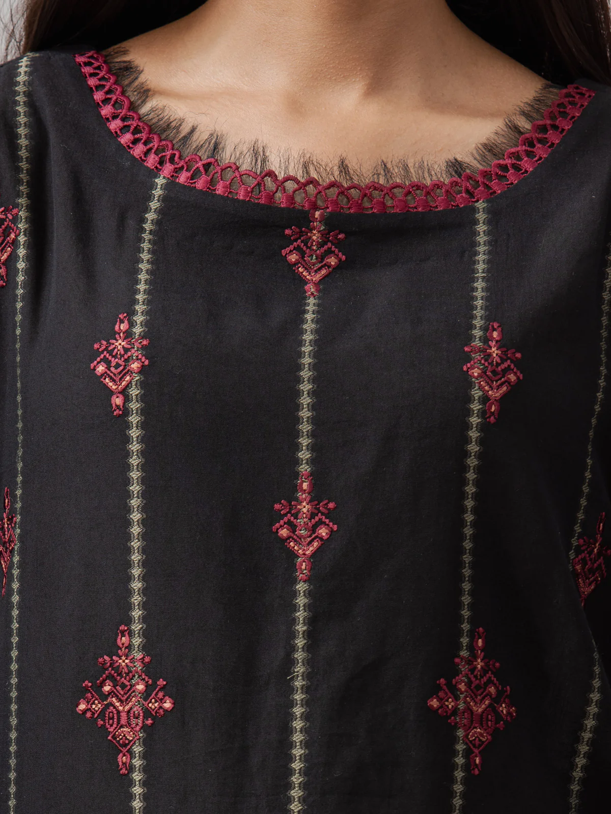 Embroidered Jacquard Suit - EWU24V3-26730-3P - Image 2
