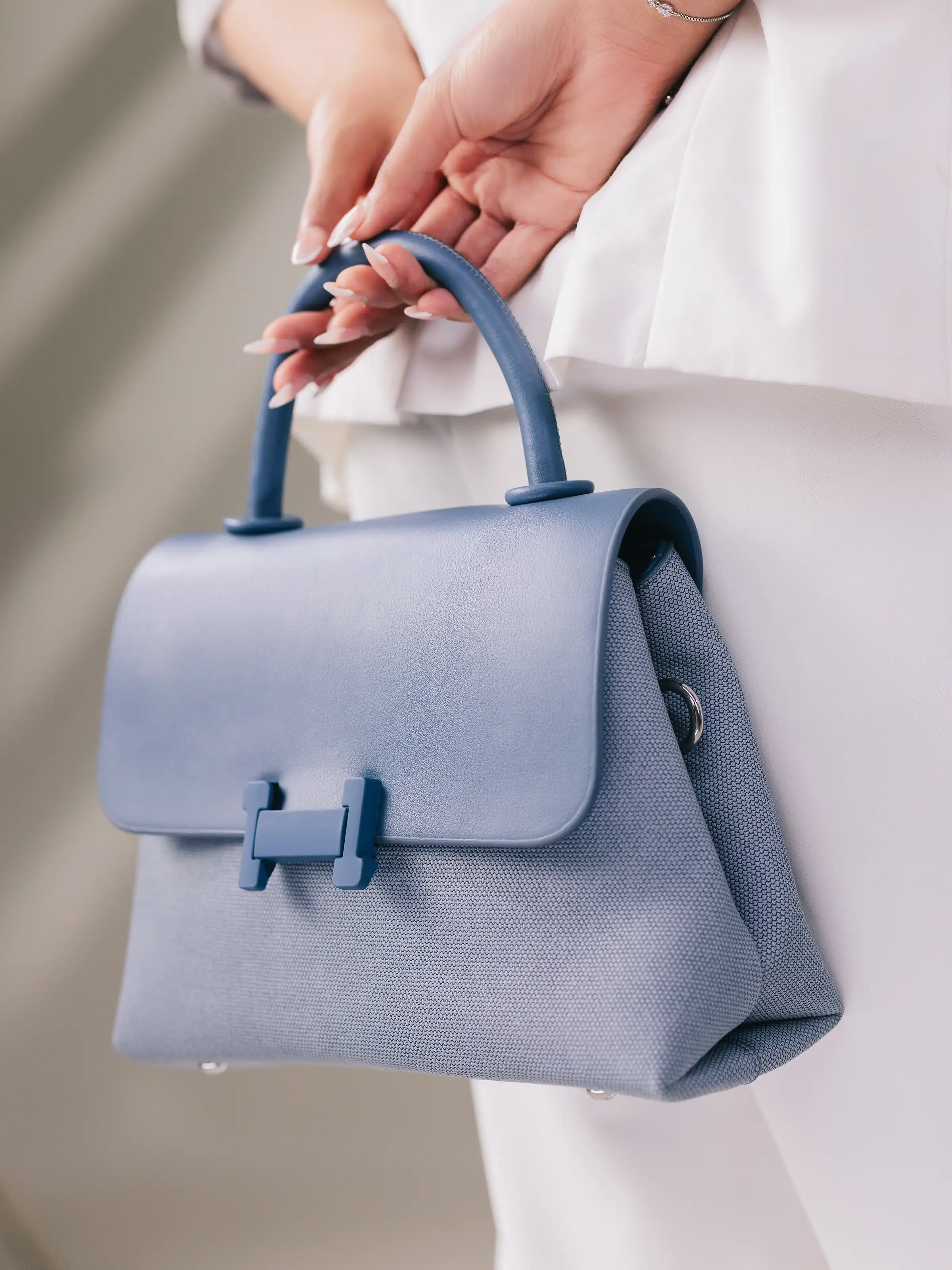 Shoulder Bag - EAWHB5-010 - Image 3