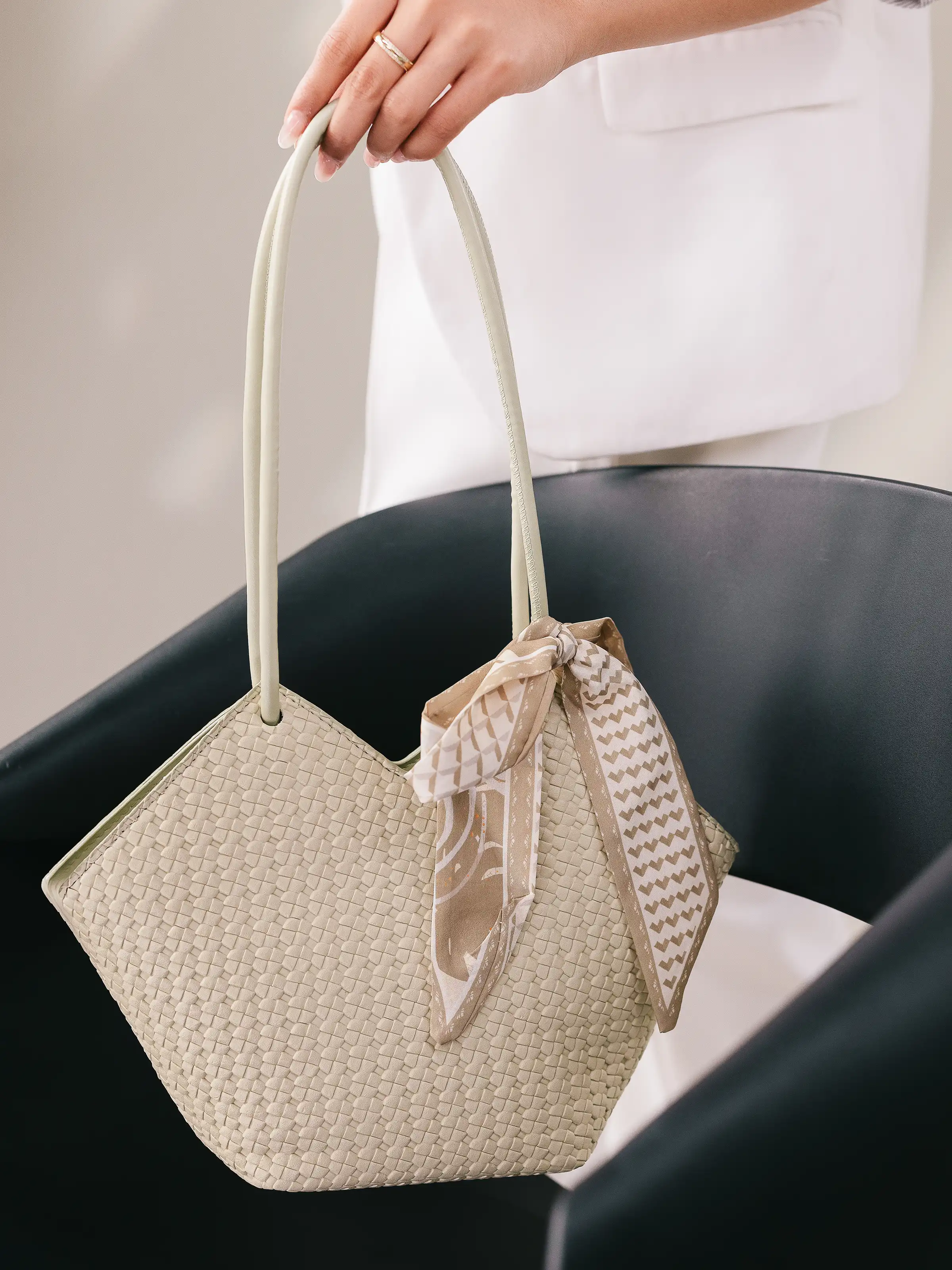 Hand Bag - EAWHB5-023